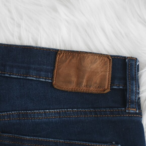 J. Crew 9” Toothpick Skinny Jeans Dark Wash Size 27 - Picture 4 of 8